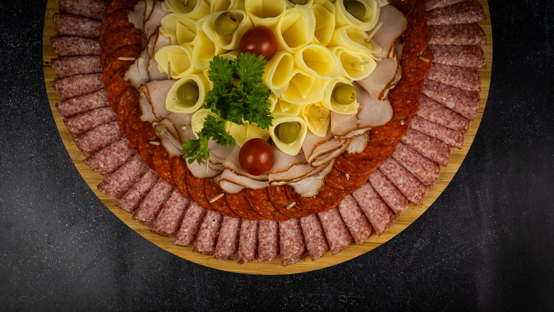 Ulepšajte Vaše bitne događaje <br> našim keteringom!